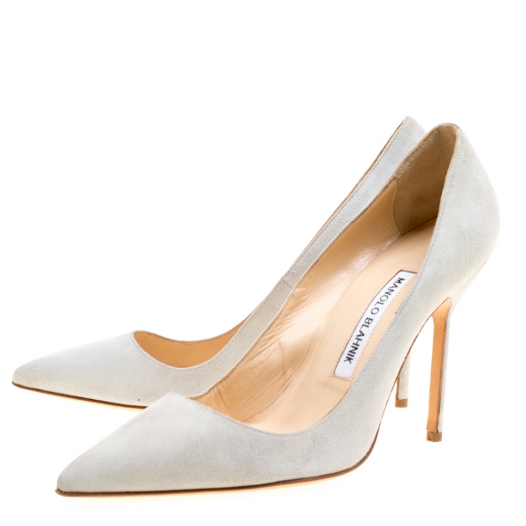 Pre Owned Manolo Blahnik Light Grey Suede BB Pointed Toe Pumps Size 37.5