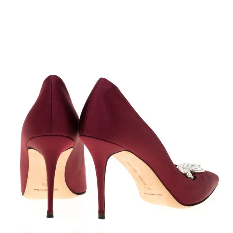 Pre Owned Manolo Blahnik Maroon Satin Embellished Nadira Pumps Size 38.5