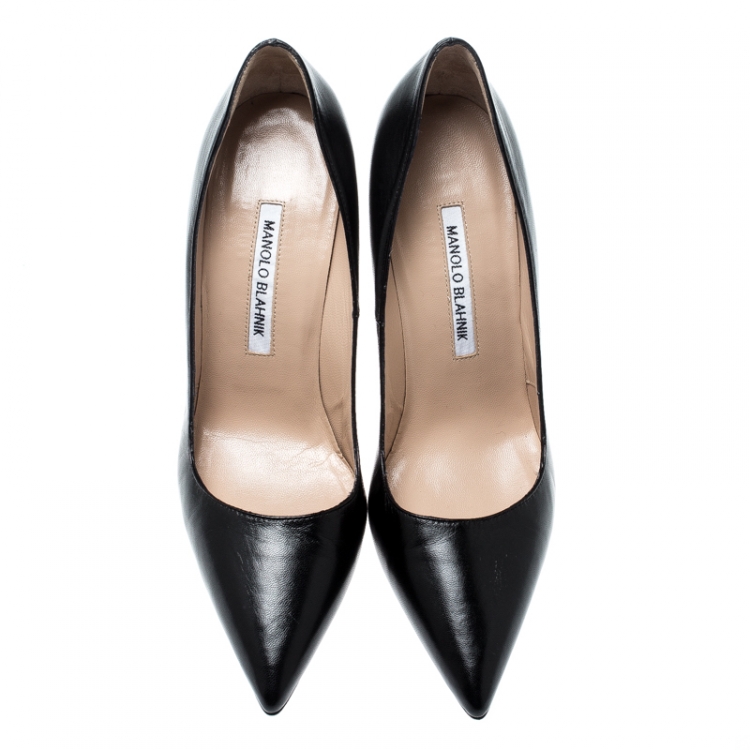 Pre Owned Manolo Blahnik Black Leather BB Pointed Toe Pumps Size 38.5