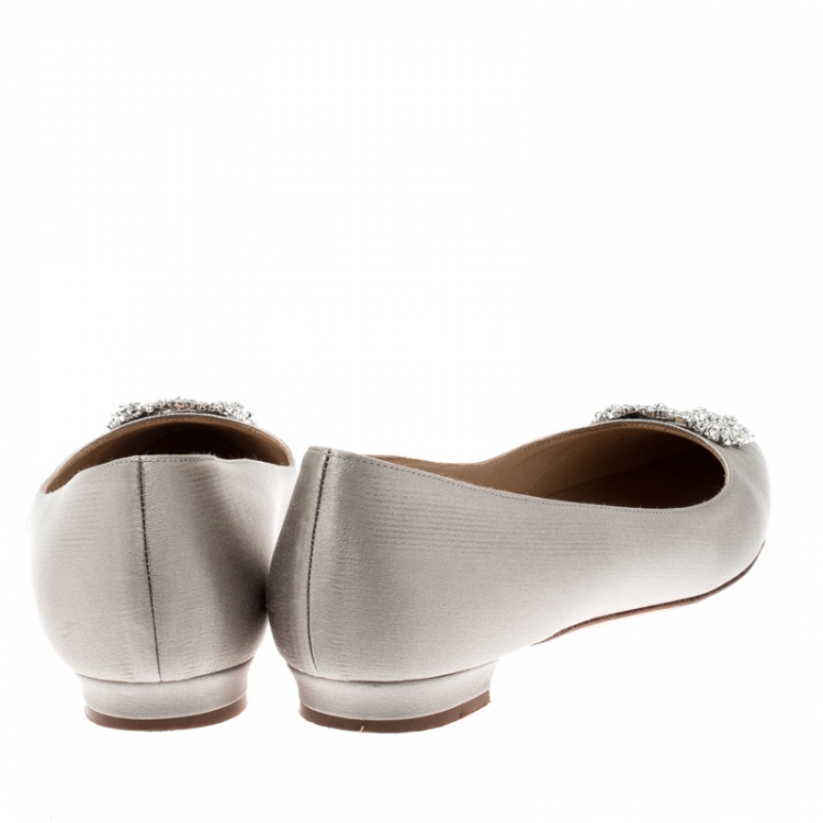 Pre Owned  Manolo Blahnik Grey Satin Hangisi Ballet Flats Size 39