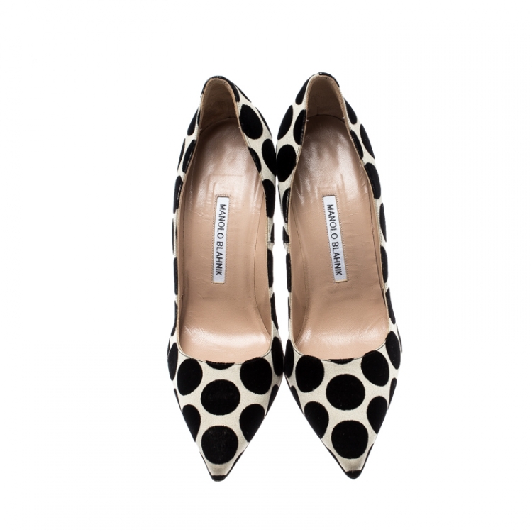 Pre Owned Manolo Blahnik Beige And Black Polka Dots Pumps Size 39