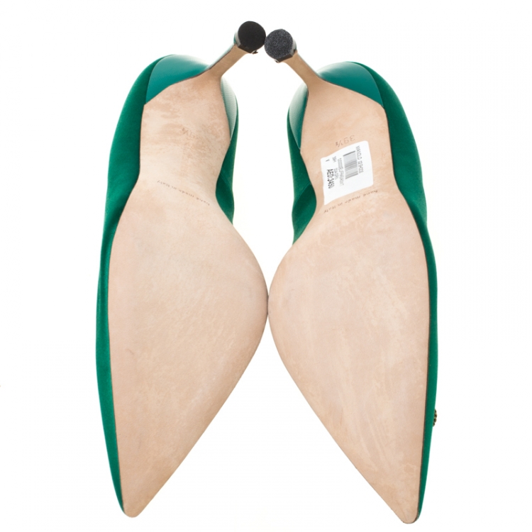 Pre Owned Manolo Blahnik Green Satin Eufrasia Pointed Toe Pumps Size 39.5