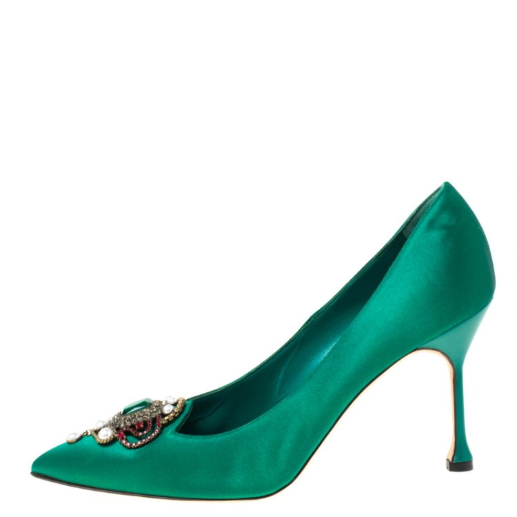 Pre Owned Manolo Blahnik Green Satin Eufrasia Pointed Toe Pumps Size 39.5