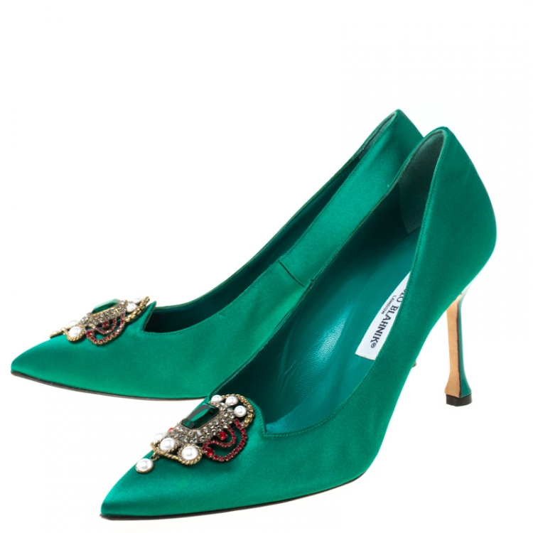 Pre Owned Manolo Blahnik Green Satin Eufrasia Pointed Toe Pumps Size 39.5