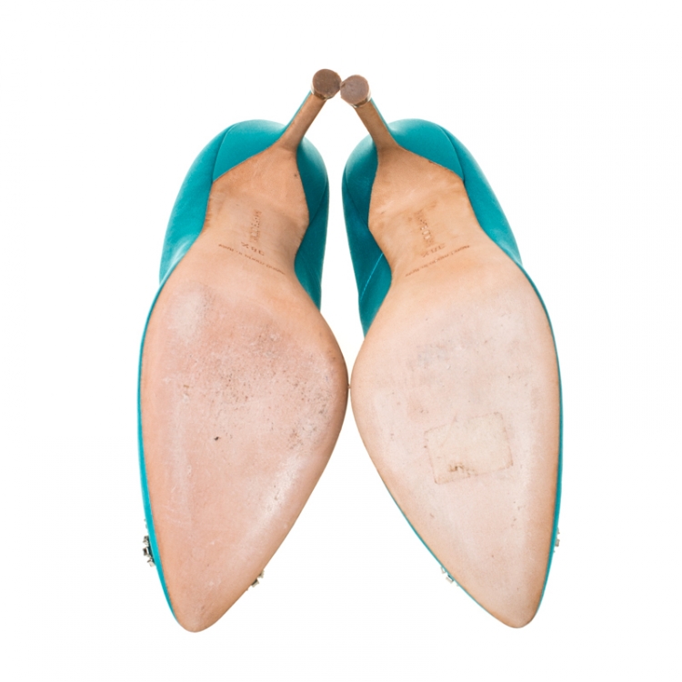Pre Owned  Manolo Blahnik Turquoise Satin Hangisi Jewel Pumps Size 38.5