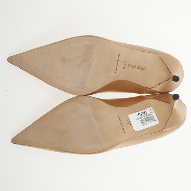 Pre Owned Manolo Blahnik Fokionas Satin Pointed Toe Pumps Size 38.5