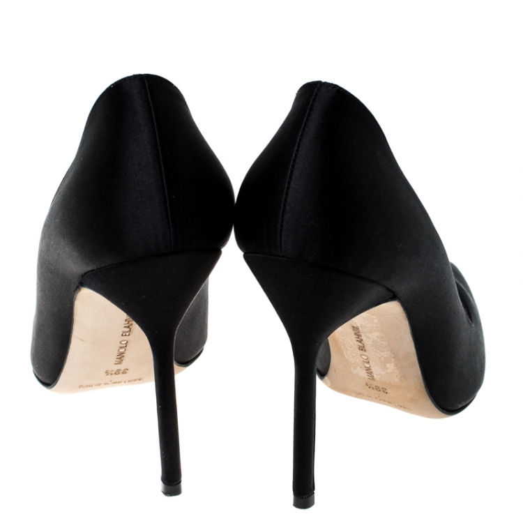 Pre Owned Manolo Blahnik Black Satin BB Pointed Toe Pumps Size 39.5