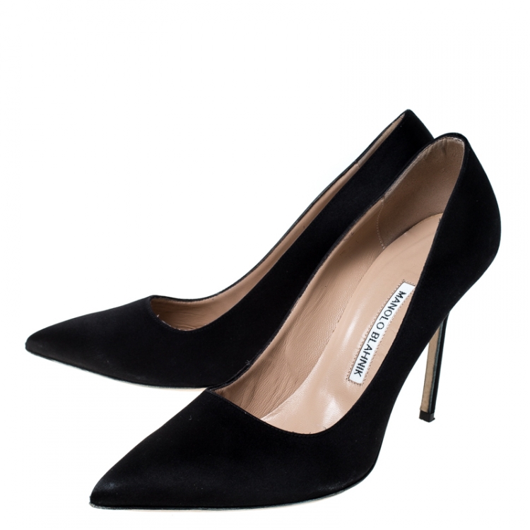 Pre Owned Manolo Blahnik Black Satin BB Pointed Toe Pumps Size 39.5