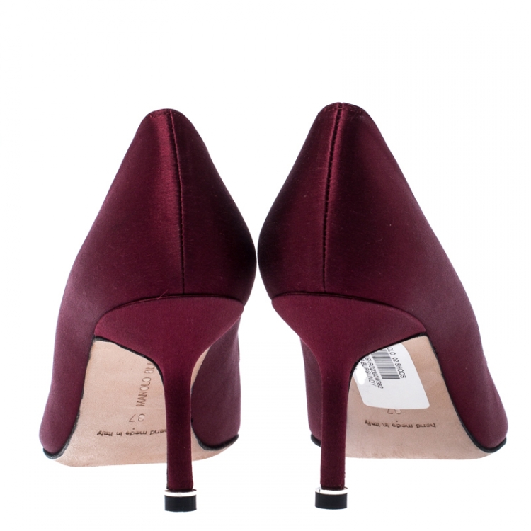 Pre Owned Manolo Blahnik Burgundy Satin Hangisi Crystal Embellished Pointed Toe Pumps Size 37
