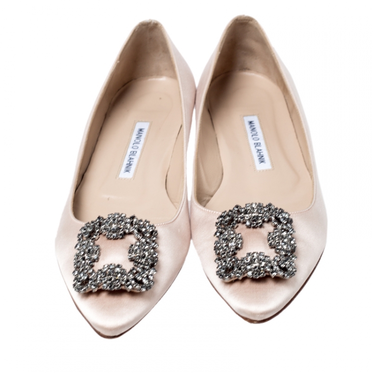 مملوكة مسبقًا Manolo Blahnik Beige Satin Hangisi Ballet Flats Size 39