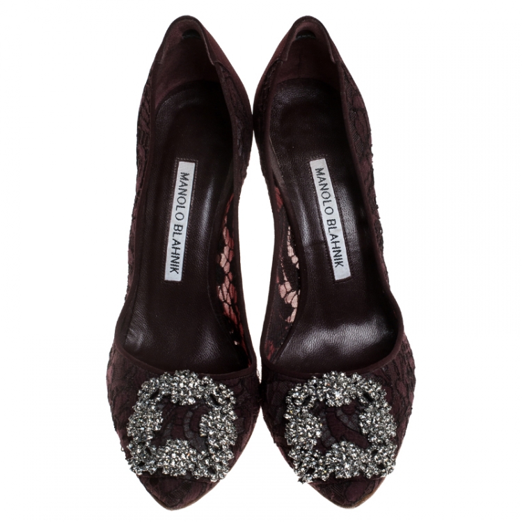 Pre Owned Manolo Blahnik Burgudy Lace And Fabric Hangisi Embellished Pointed Toe Pumps Size 35.5