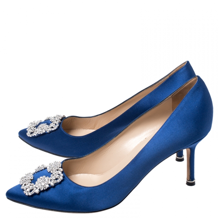 Pre Owned Manolo Blahnik Blue Satin Hangisi Crystal Embellished Pointed Toe Pumps Size 39.5