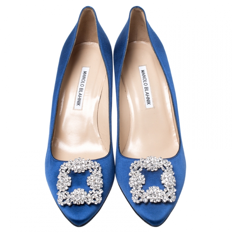 Pre Owned Manolo Blahnik Blue Satin Hangisi Crystal Embellished Pointed Toe Pumps Size 39.5