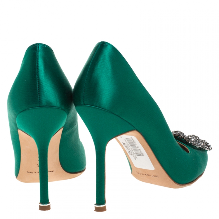 Pre Owned Manolo Blahnik Green Satin Hangisi Crystal Embellished Pumps Size 36