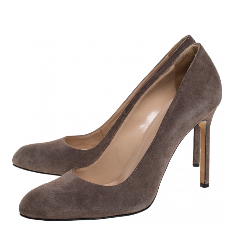 Pre Owned Manolo Blahnik Grey Suede BB Pumps Size 38.5