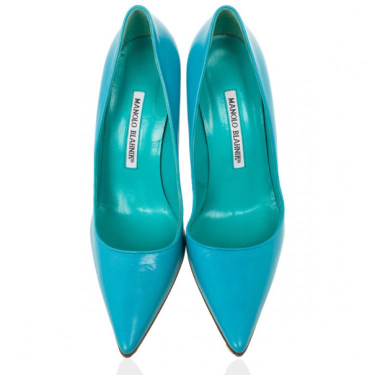 Pre Owned Manolo Blahnik Blue 'BB' Pointy Toe Pumps Size 37.5