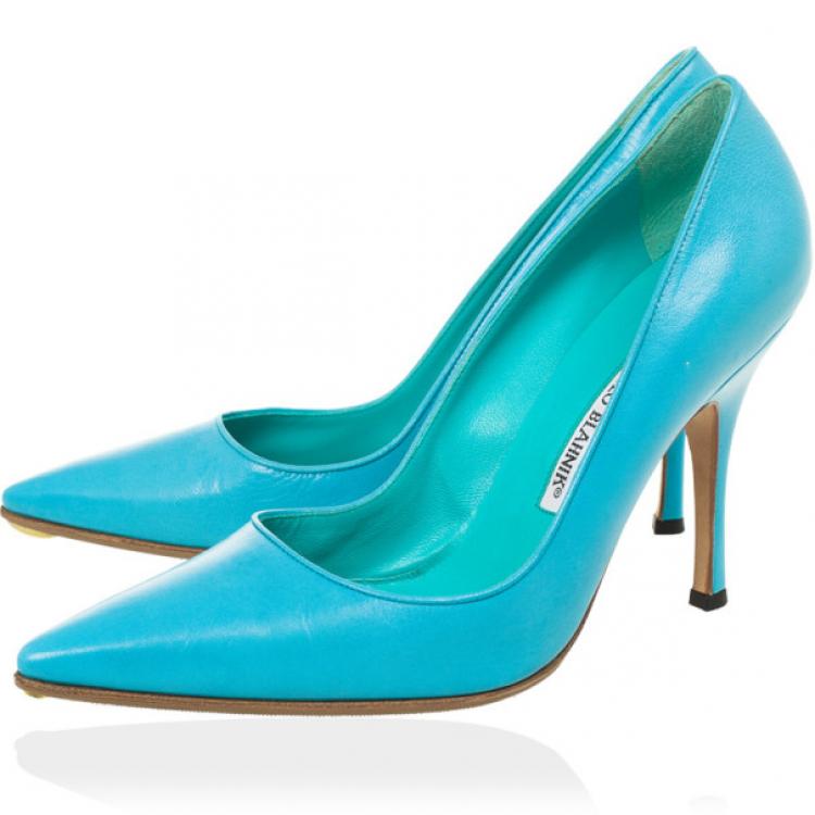 Pre Owned Manolo Blahnik Blue 'BB' Pointy Toe Pumps Size 37.5