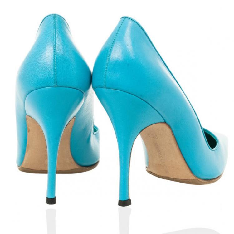 Pre Owned Manolo Blahnik Blue 'BB' Pointy Toe Pumps Size 37.5