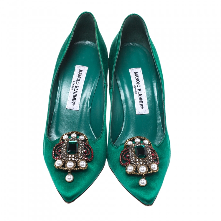 Pre Owned Manolo Blahnik Green Satin Eufrasia Pointed Toe Pumps Size 36.5