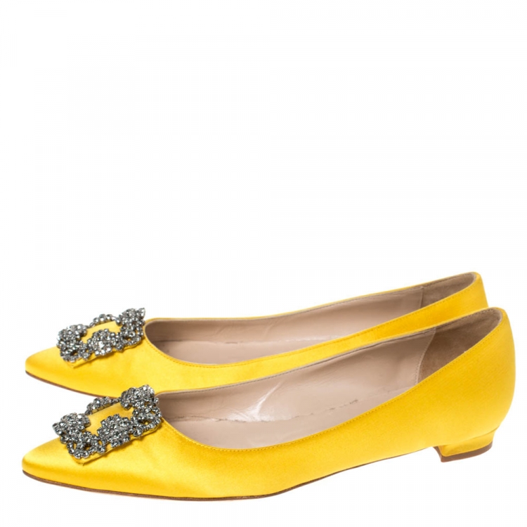 Pre Owned Manolo Blahnik Yellow Satin Hangisi Crystal Embellished Flats Size 38.5 