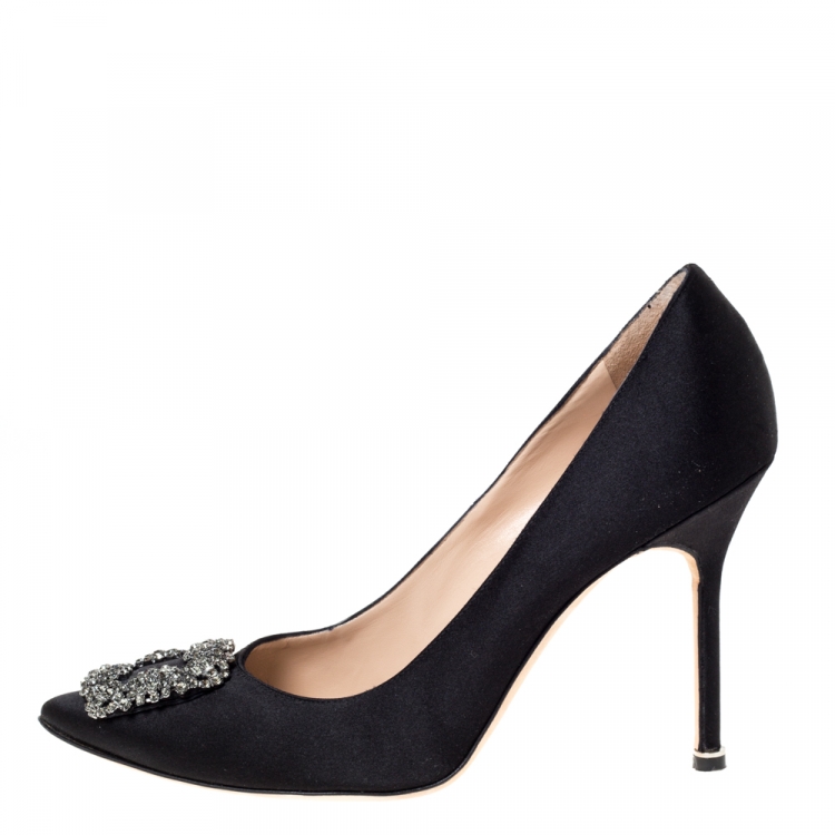 Pre Owned Manolo Blahnik Black Satin Hangisi Crystal Embellished Pumps Size 42