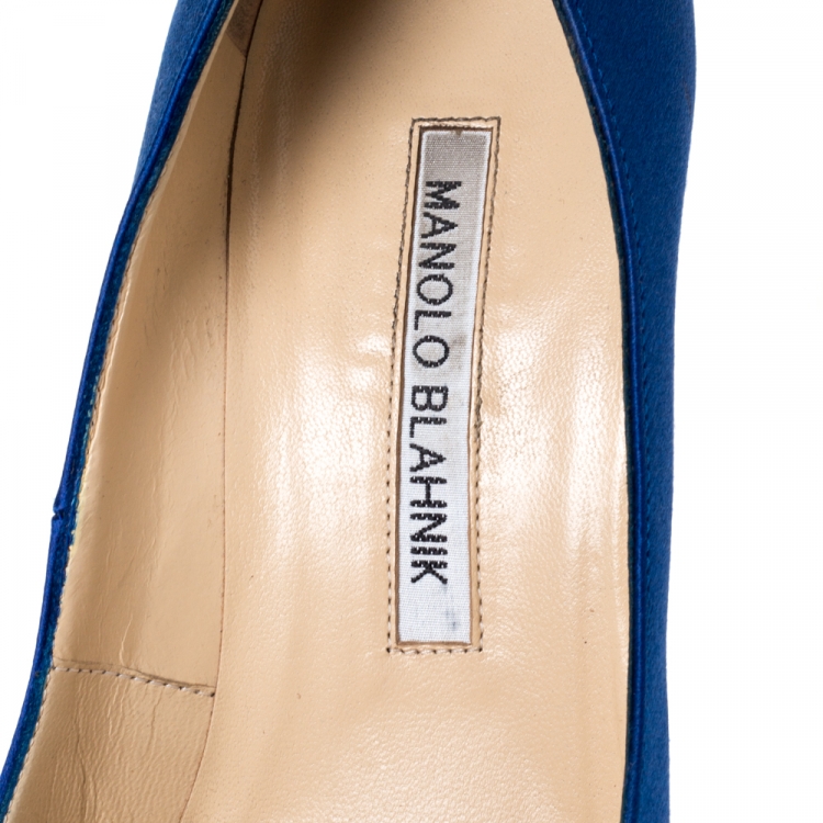 Pre Owned Manolo Blahnik Blue Satin Hangisi Crystal Embellished Pumps Size 36