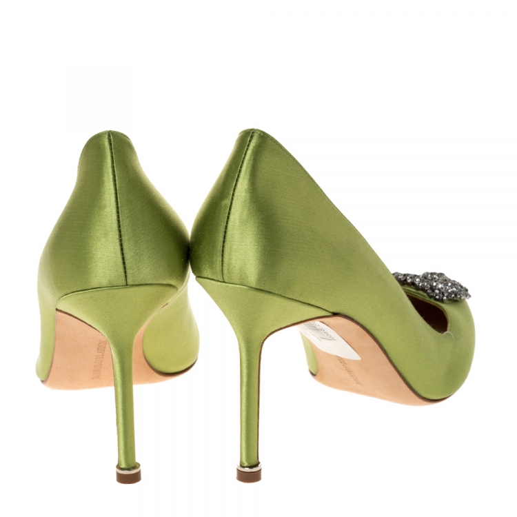 Pre Owned Manolo Blahnik Lime Green Satin Hangisi Pumps Size 41