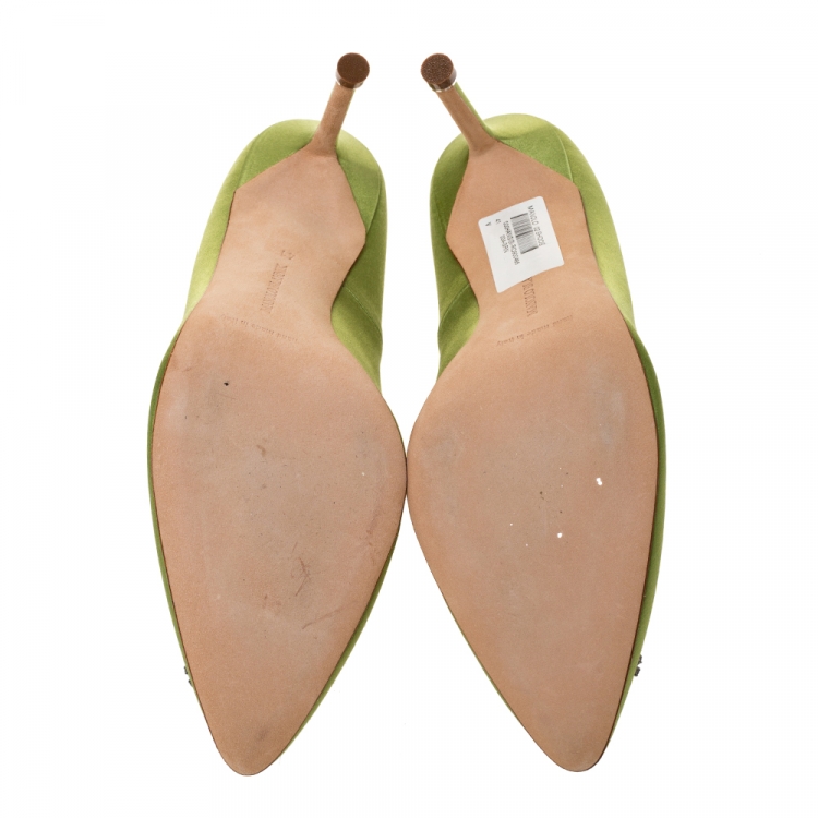Pre Owned Manolo Blahnik Lime Green Satin Hangisi Pumps Size 41