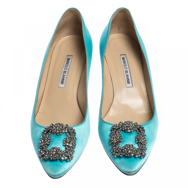 Pre Owned Manolo Blahnik Blue Satin Hangisi Crystal Embellished Pumps Size 39.5 