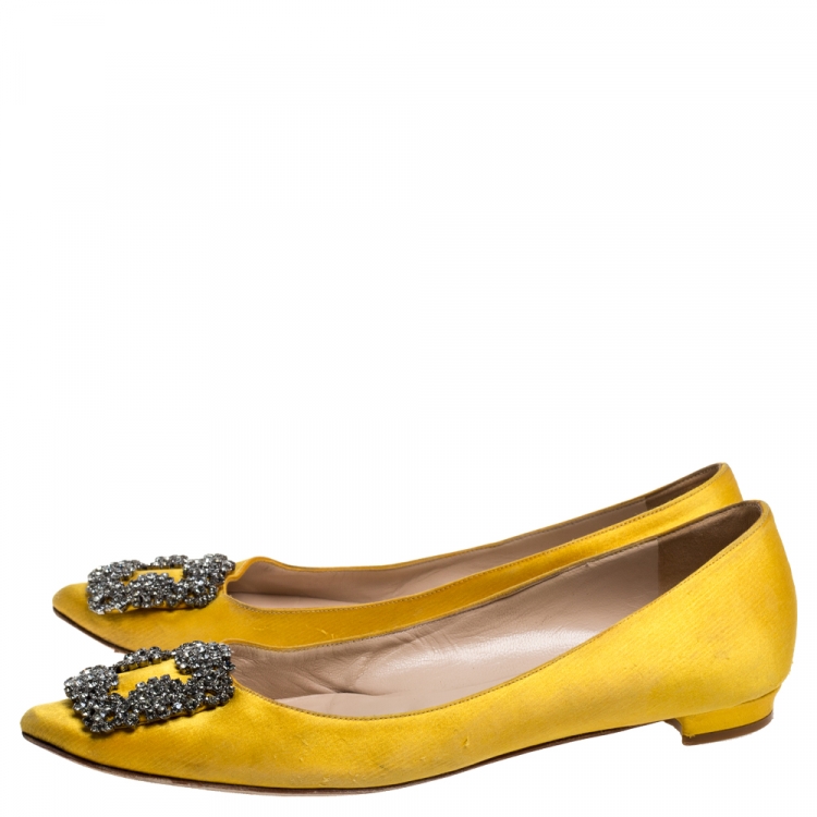 Pre Owned Manolo Blahnik Yellow Satin Hangisi Crystal Embellished Ballet Flats Size 37.5