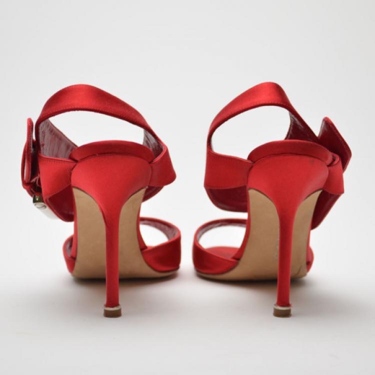 Pre Owned Manolo Blahnik Red Satin Buckled Sandals Size 38
