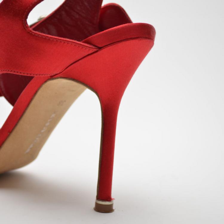 Pre Owned Manolo Blahnik Red Satin Buckled Sandals Size 38