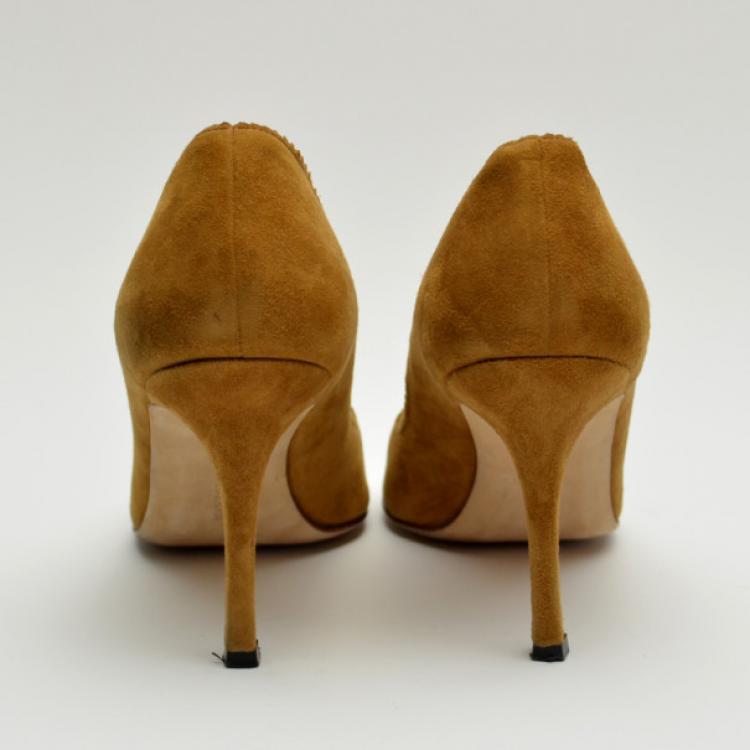 Pre Owned Manolo Blahnik Beige Suede Peep Toe Pumps Size 38