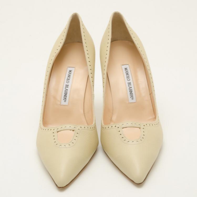 Pre Owned Manolo Blahnik Beige Leather Pumps Size 40