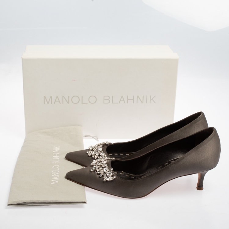 Pre Owned Manolo Blahnik Grey Satin Crystal Embellished Pumps Size 37