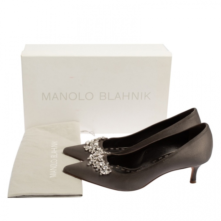 Pre Owned Manolo Blahnik Grey Satin Crystal Embellished Pumps Size 37