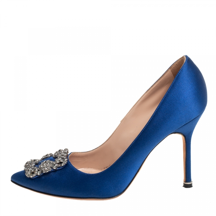Pre Owned Manolo Blahnik Blue Satin Hangisi Pumps Size 37.5