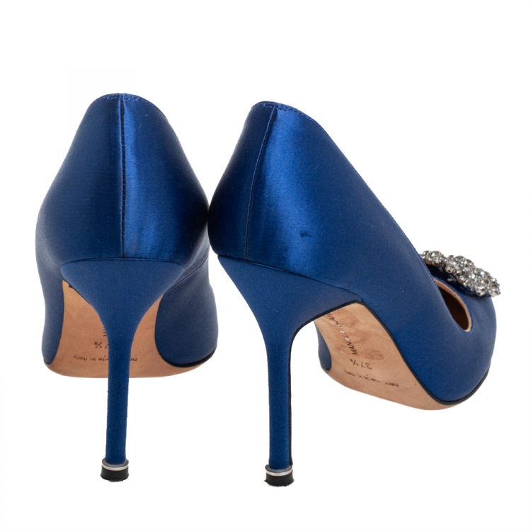 Pre Owned Manolo Blahnik Blue Satin Hangisi Pumps Size 37.5