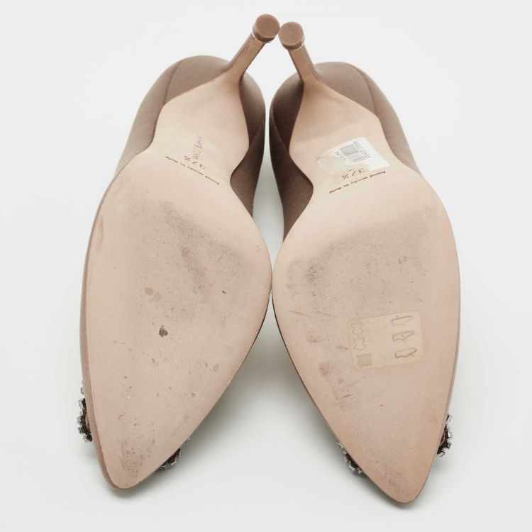 Pre Owned Manolo Blahnik Brown Satin Hangisi Pumps Size 37.5