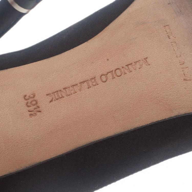 Pre Owned Manolo Blahnik Black Satin Hangisi Embellished Pumps Size 39.5