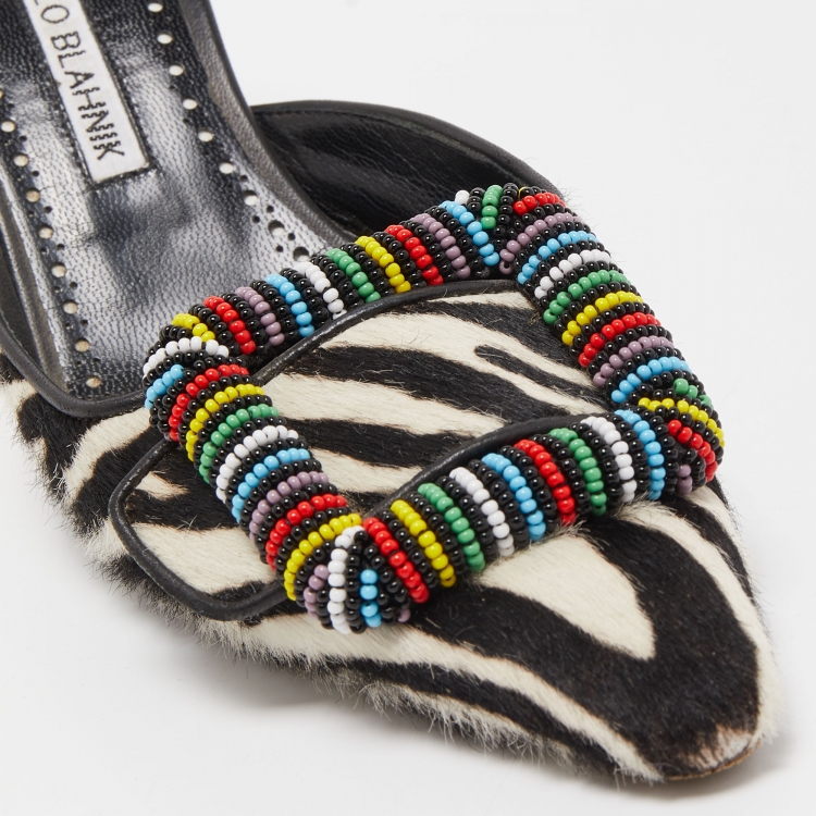 مملوكة مسبقًا Manolo Blahnik Black/White Zebra Print Calf Hair Beaded Mafrisa Mules Size 37.5