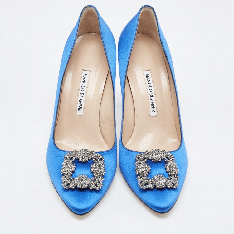 Pre Owned Manolo Blahnik Blue Satin Hangisi Pumps Size 41