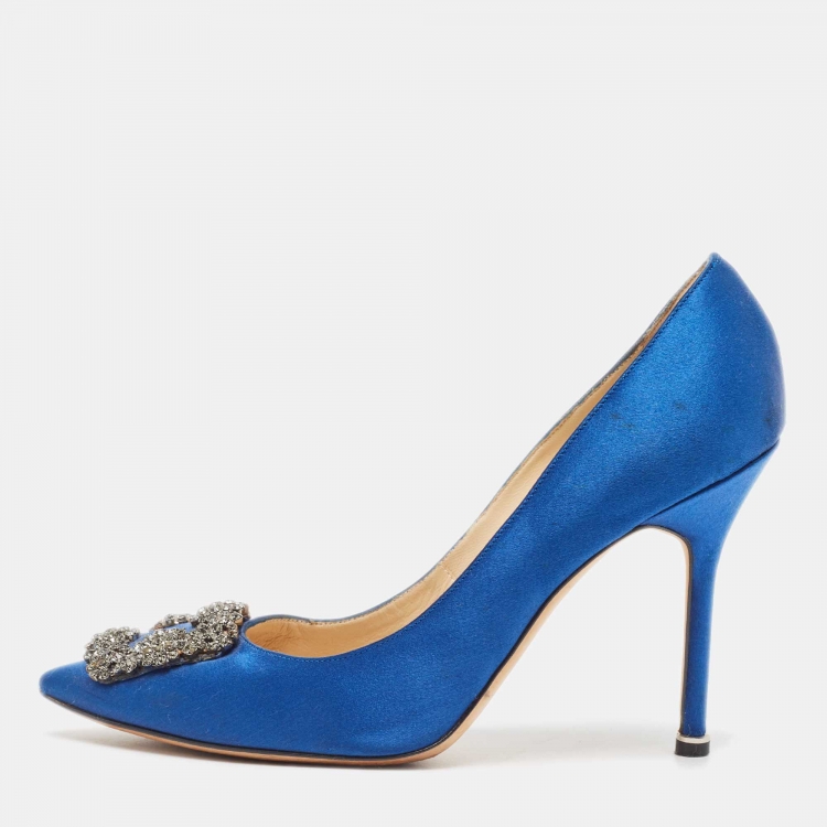 Pre Owned Manolo Blahnik Blue Satin Hangisi Pumps Size 39