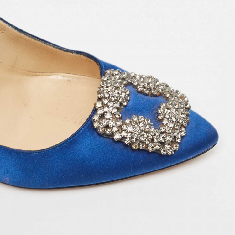 Pre Owned Manolo Blahnik Blue Satin Hangisi Pumps Size 39