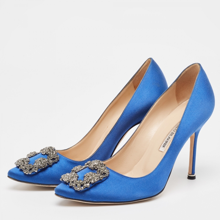 Pre Owned Manolo Blahnik Blue Satin Hangisi Pumps Size 37.5
