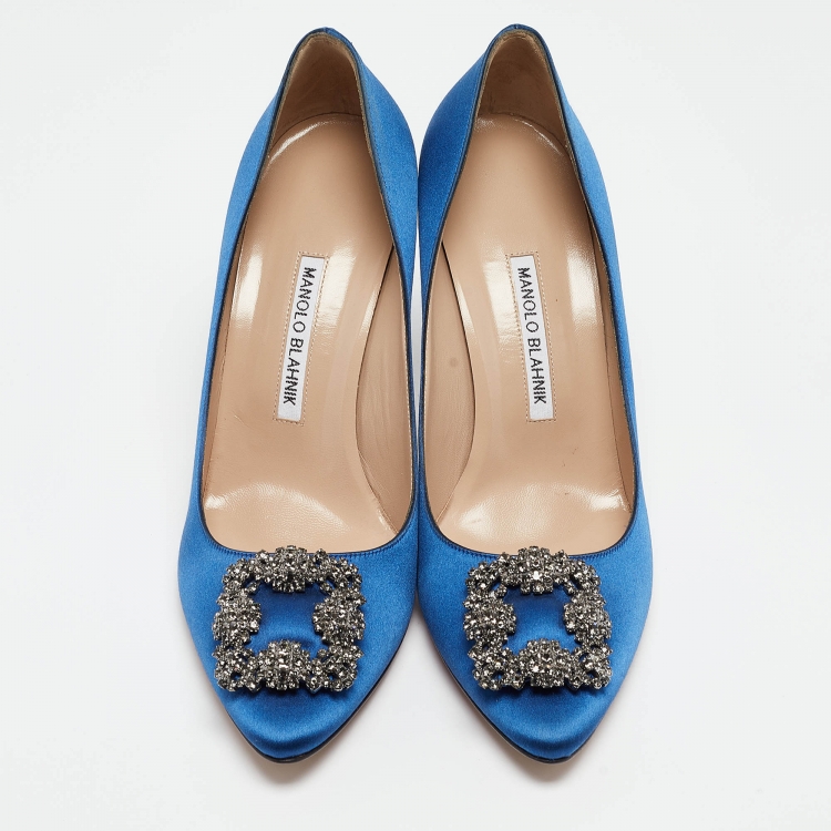 Pre Owned Manolo Blahnik Blue Satin Hangisi Pumps Size 40