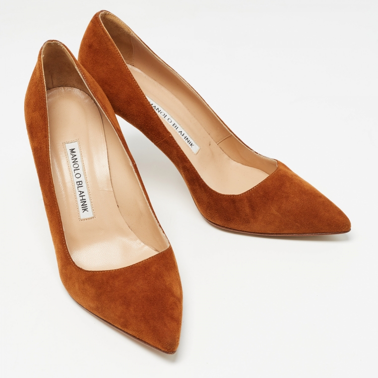 Pre Owned Manolo Blahnik Brown Suede BB Pumps Size 37.5