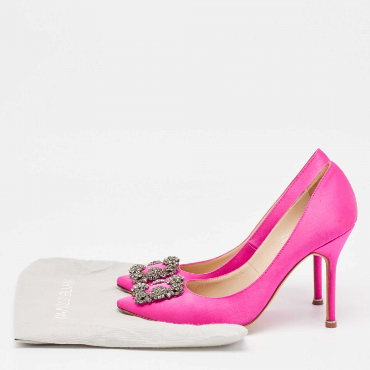 Pre Owned Manolo Blahnik Pink Satin Hangisi Pumps Size 38.5