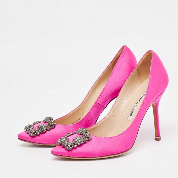 Pre Owned Manolo Blahnik Pink Satin Hangisi Pumps Size 38.5
