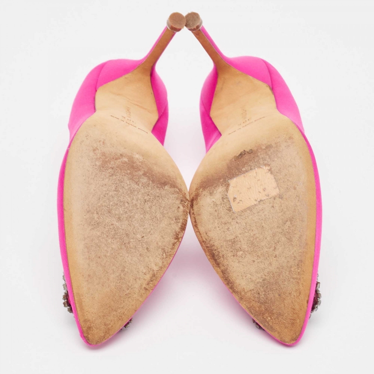 Pre Owned Manolo Blahnik Pink Satin Hangisi Pumps Size 38.5